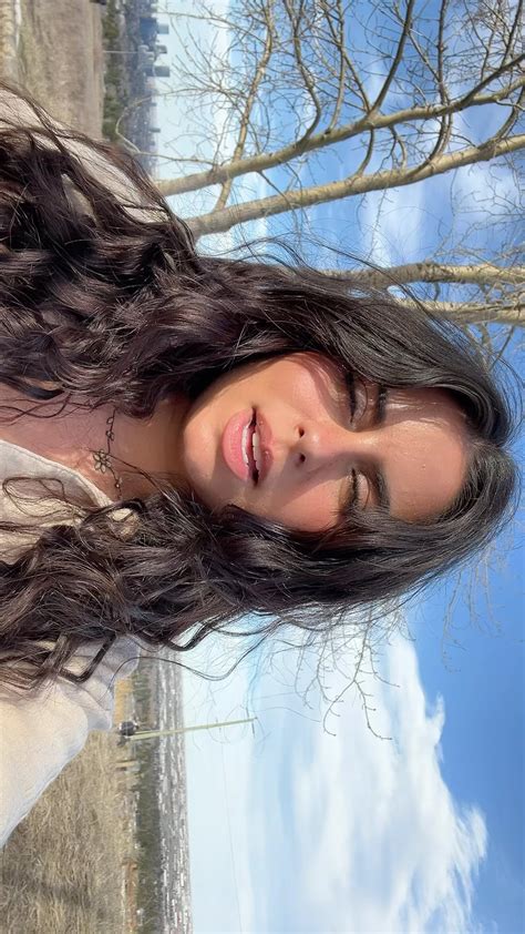 bigdaisy100|Daisy (@bigdaisy100) • Instagram photos and videos.